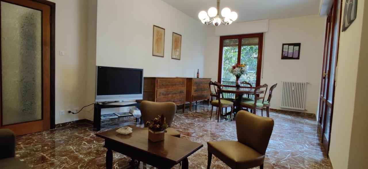 House Of Anna - Full Comfort - Fino A 6 Ospiti Болонья Экстерьер фото
